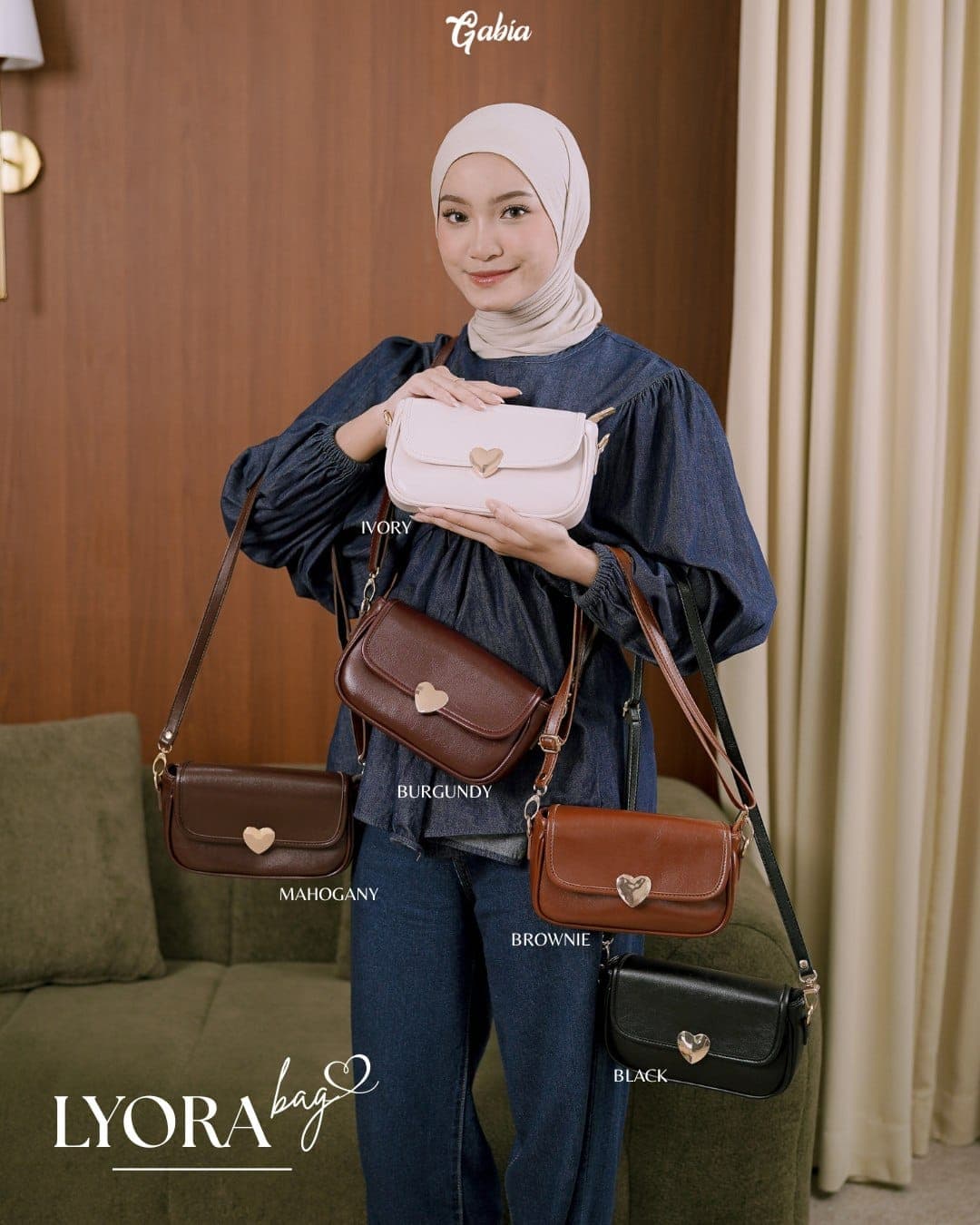 Gea Pouch & Lyora Bag