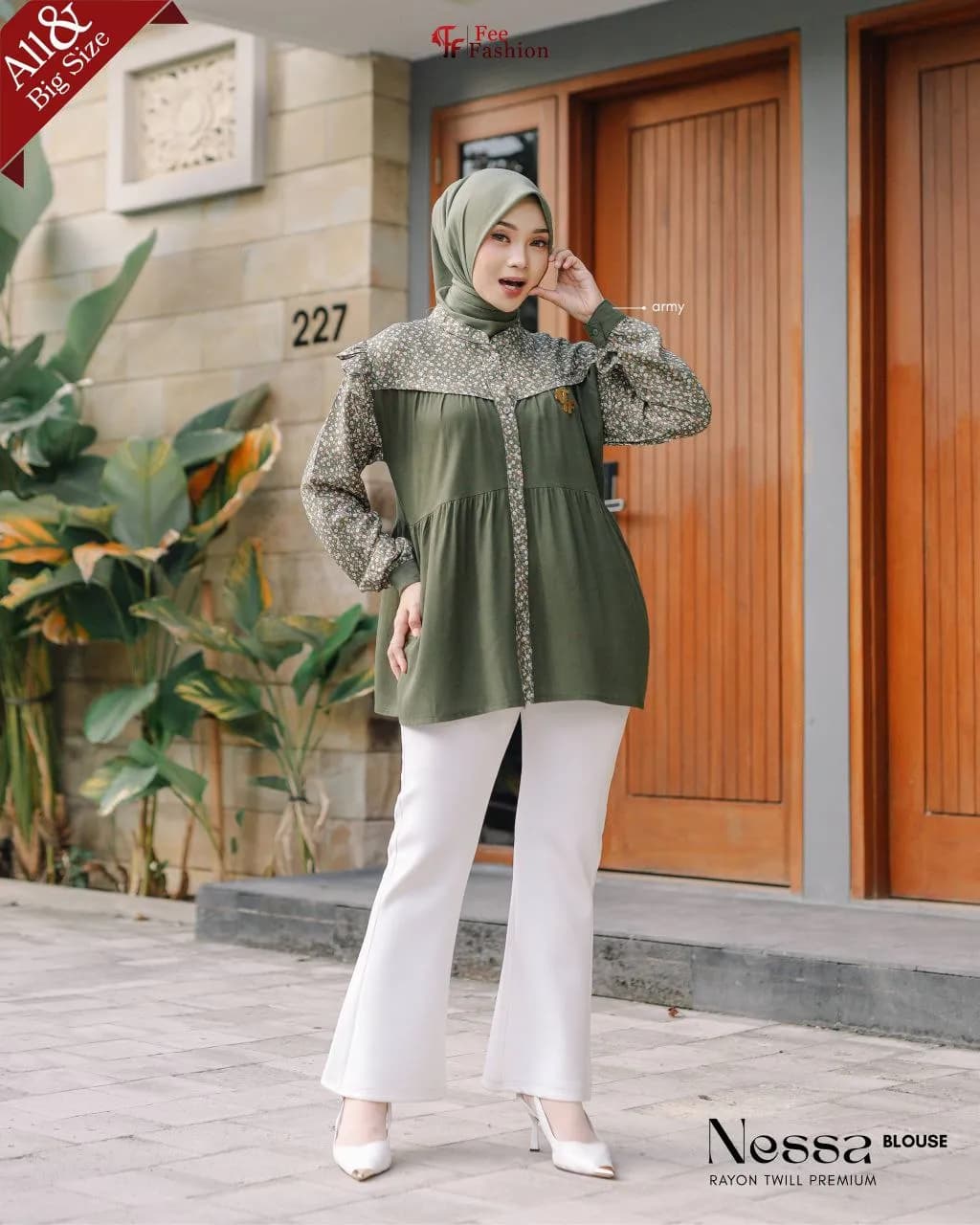 Neysa Blouse